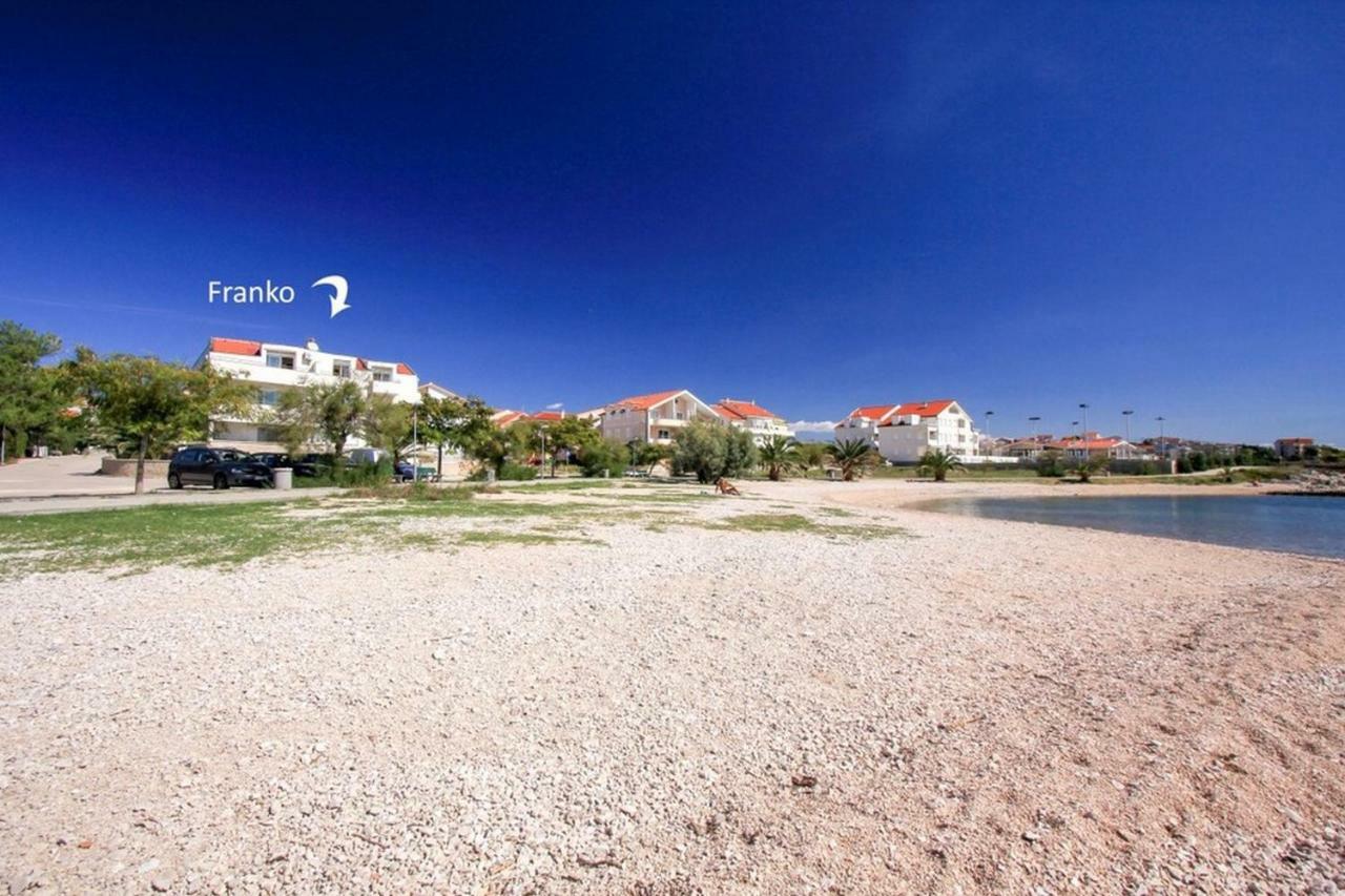 Apartments Franko Povljana Exterior foto